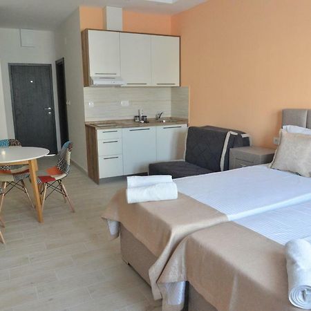 Helada Apartments Tivat Ngoại thất bức ảnh