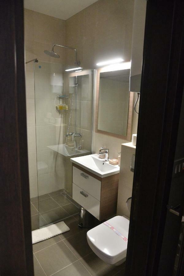 Helada Apartments Tivat Ngoại thất bức ảnh