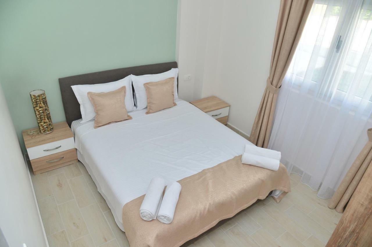 Helada Apartments Tivat Ngoại thất bức ảnh