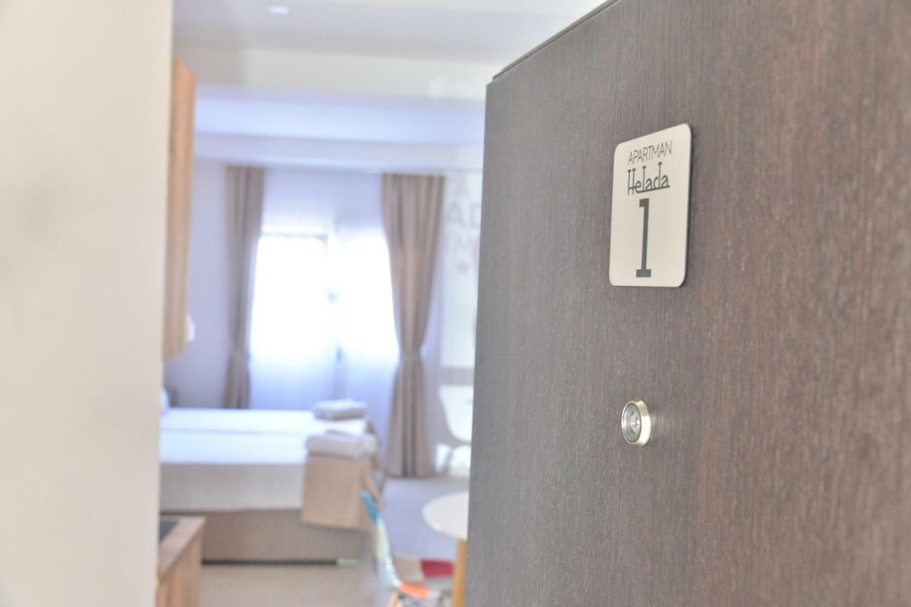 Helada Apartments Tivat Ngoại thất bức ảnh