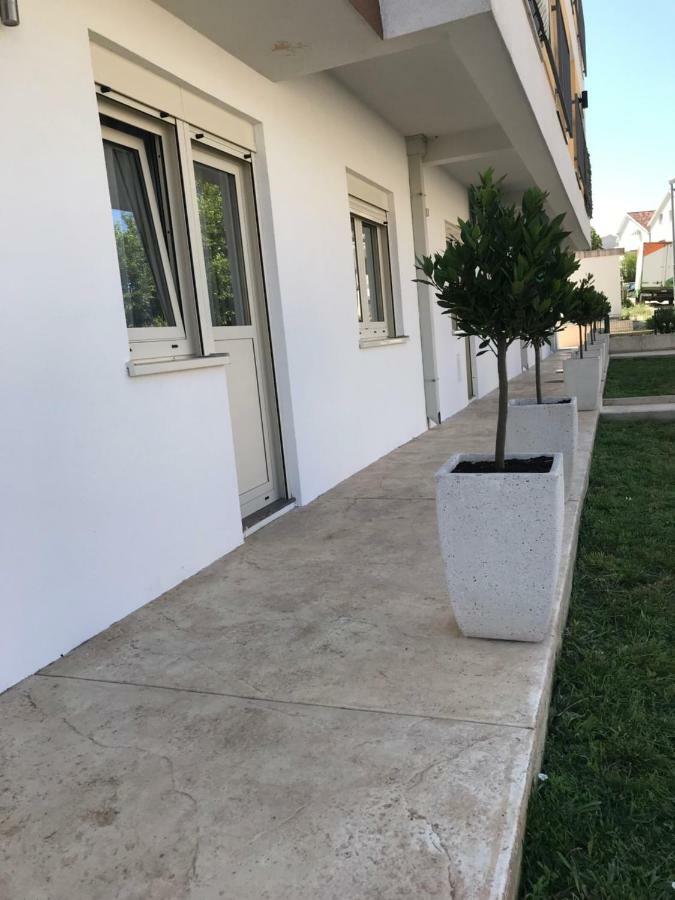 Helada Apartments Tivat Ngoại thất bức ảnh